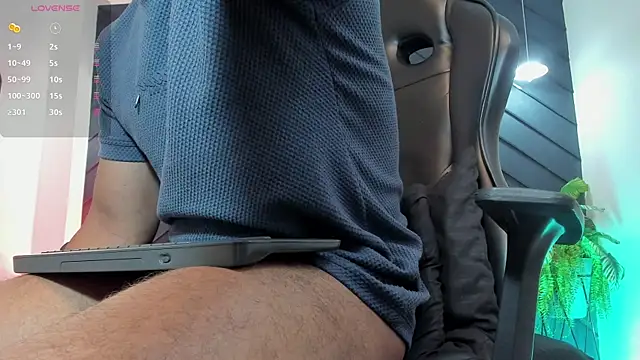 marco_garciia_ live sex cam