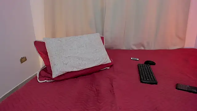 mrhot_night live sex cam