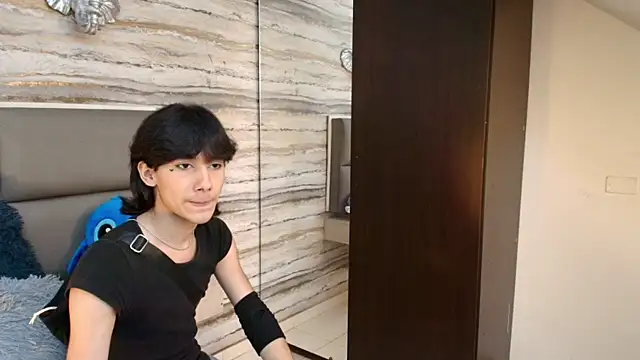 Lovers_21 live sex cam