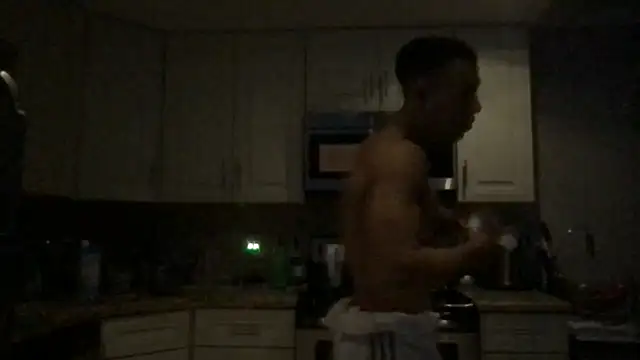 BigGuyMuscle live sex cam