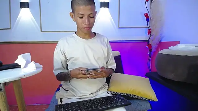 Tessachains_2_ live sex cam