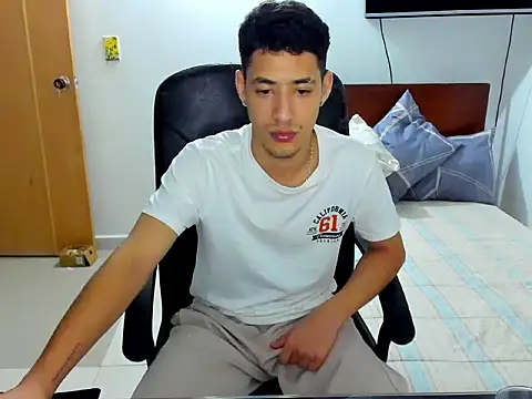 Chandler_ken live sex cam