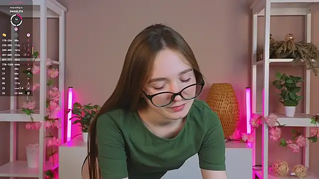 LittleCutieSandy live sex cam