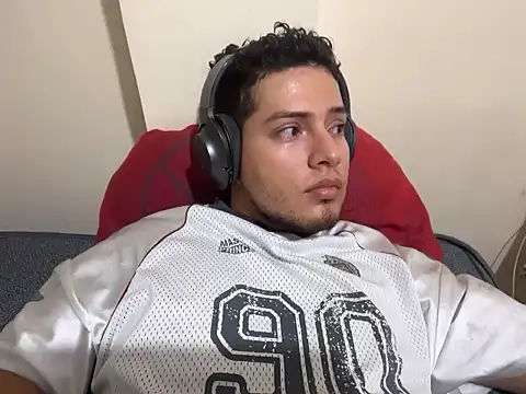 Malandralle live sex cam