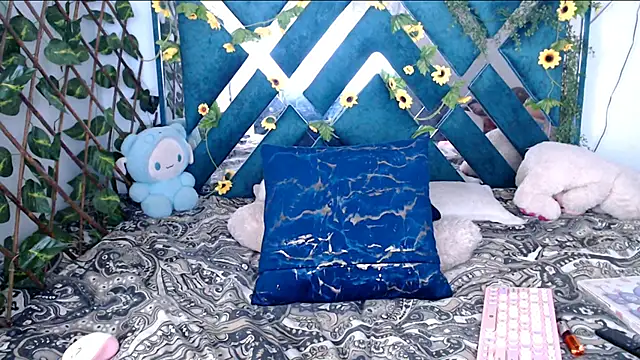 charly__evans live sex cam