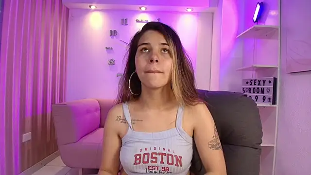 1Sloppy_Fox4 live sex cam