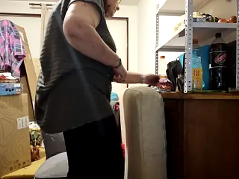 Samantha_Squirt@xh live sex cam