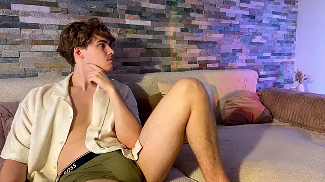 Aurora_Asti live sex cam