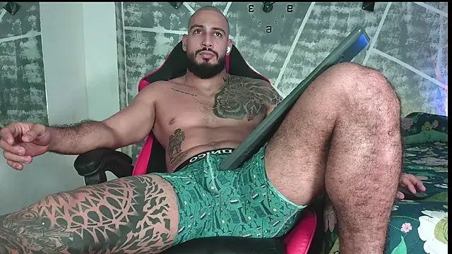 leonidas_18k live sex cam