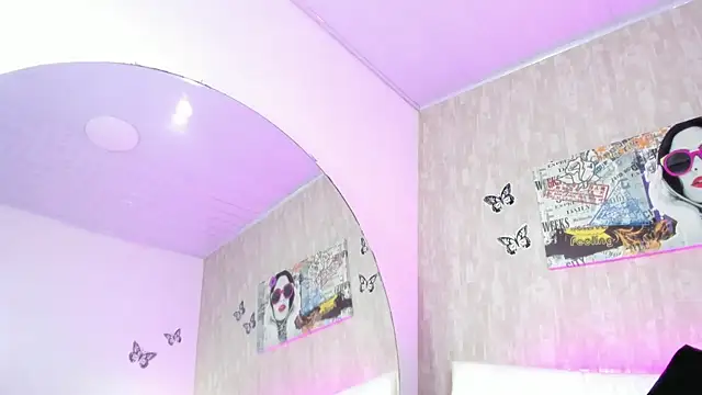 Strella_ferrera live sex cam