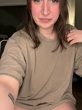 nerdynina live sex cam