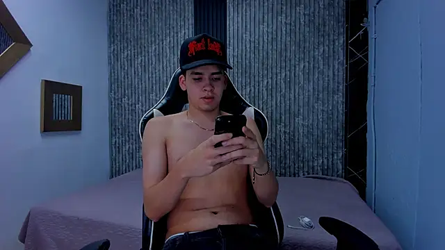 Mike_0233_ live sex cam