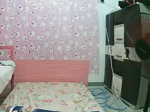 sweetshaira26 live sex cam