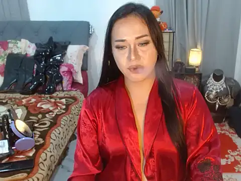 Lustfulcassy live sex cam