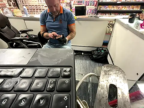 RawRyder8 live sex cam