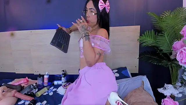 Amalia_Bigass live sex cam