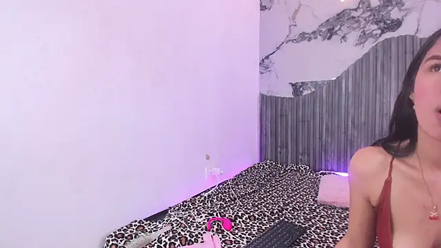 Ariana_n_Cherry live sex cam