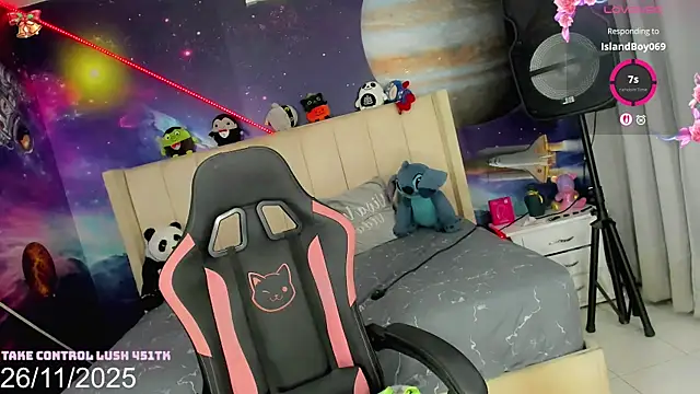 Nella_Dolls live sex cam