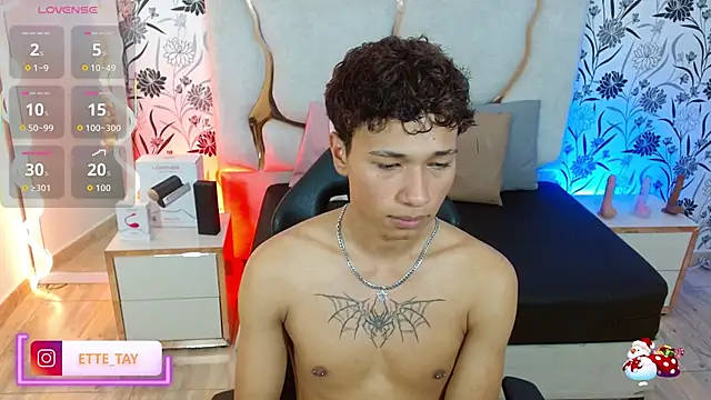 Ette_tay live sex cam