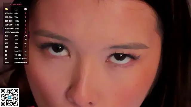 AlberthaEscue live sex cam