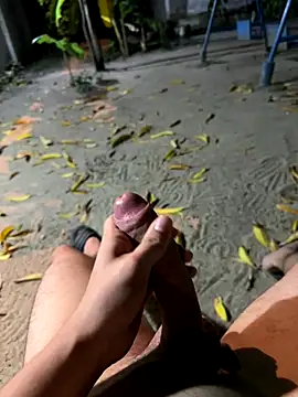 Daniel-900 live sex cam