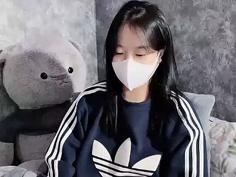 Hellen2999 live sex cam