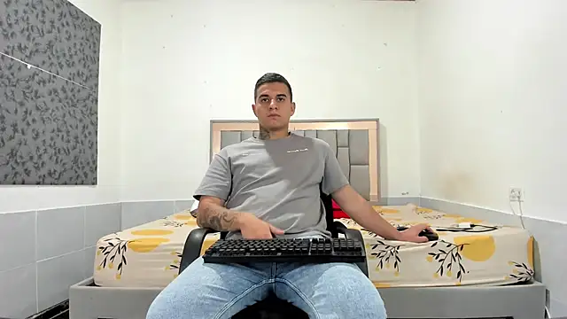 simookeler live sex cam