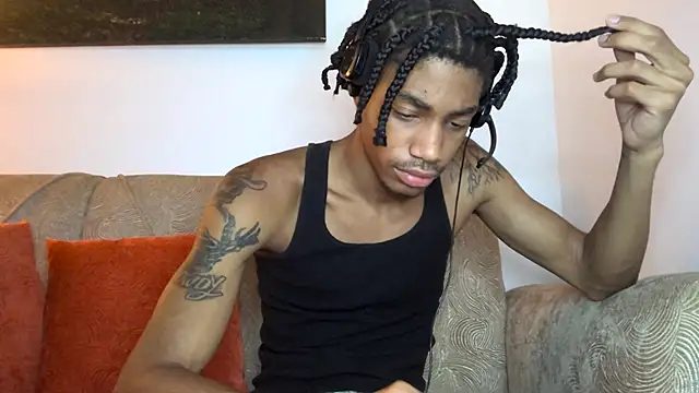 BlackBullTitus live sex cam