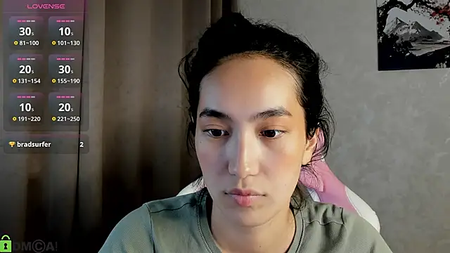 FlirtyAura live sex cam