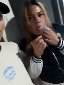 xXAndreyAndMariaXx live sex cam