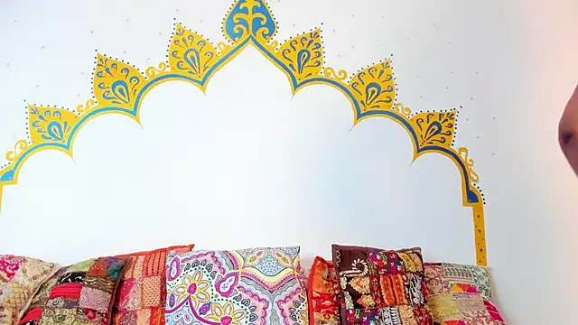 LadyNahir live sex cam