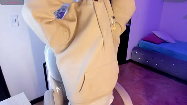 Nyko_ds live sex cam