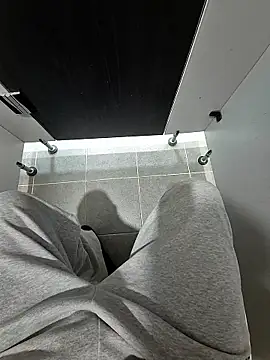 starvingo2002 live sex cam