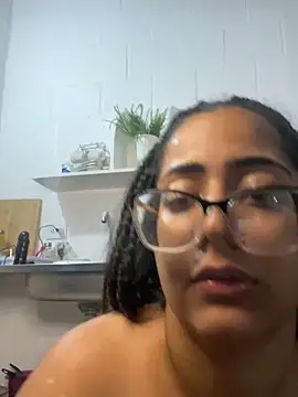 Jessyivonne live sex cam