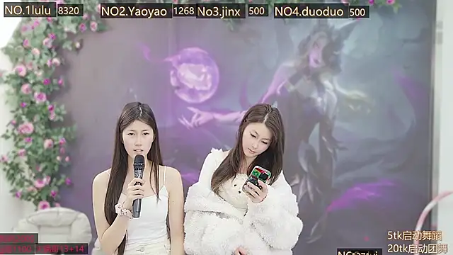 DogdogSM live sex cam