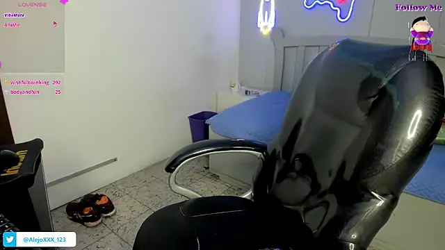 loistwink_ live sex cam