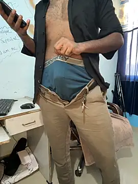 MeekBatgirl live sex cam