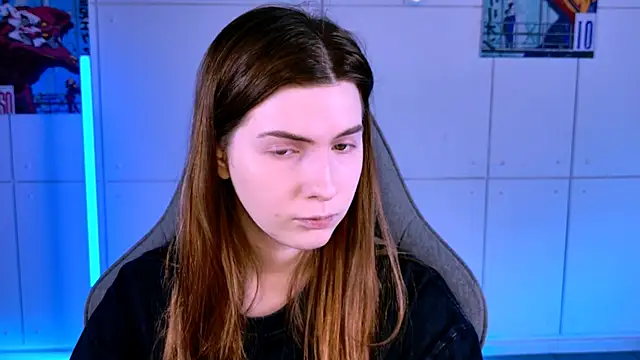 AliceCUNTach live sex cam