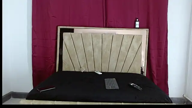 yair_and_sussana live sex cam