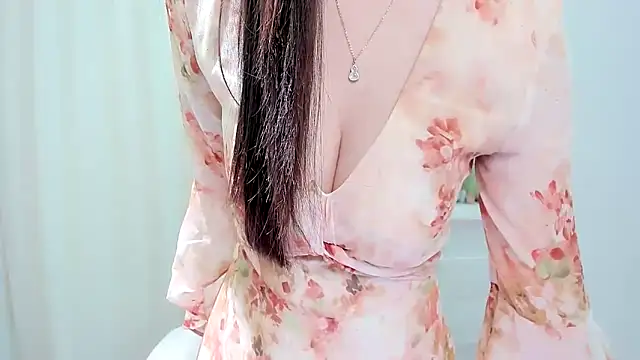 Nia-daozhu111 live sex cam