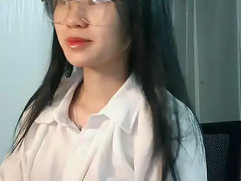 Nunaa18 live sex cam