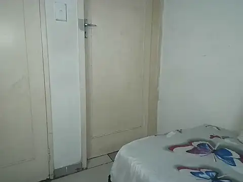 Thickqueenxxx live sex cam