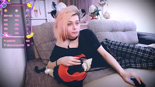 Littlepinkcat live sex cam