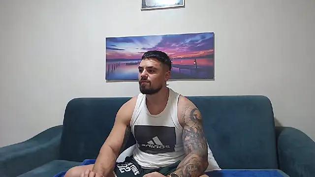 Tiberius_hunk live sex cam