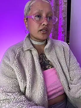 pinkbaddie777 live sex cam