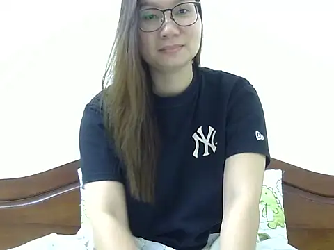 Kiko_sunflower live sex cam