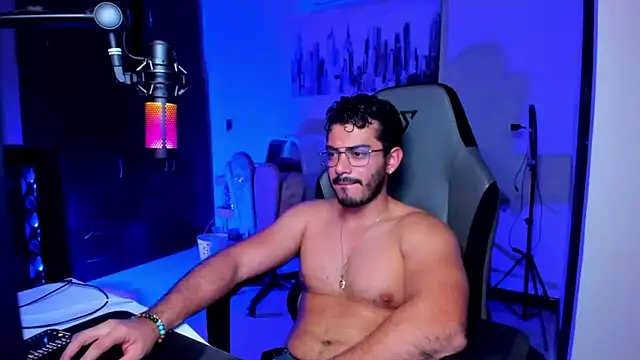 BrunoD31 live sex cam