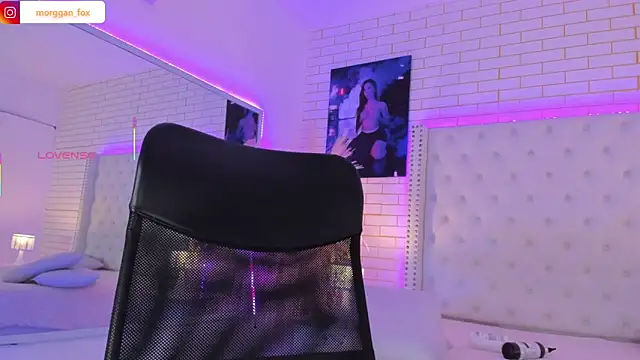 Morggan_Fox_ live sex cam