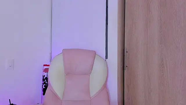 AnastaciaBlake live sex cam