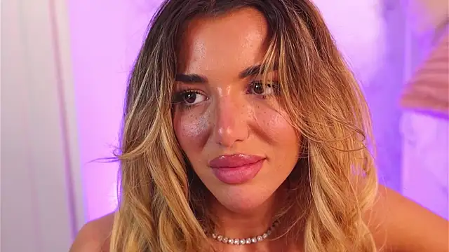 ClaraHazel live sex cam